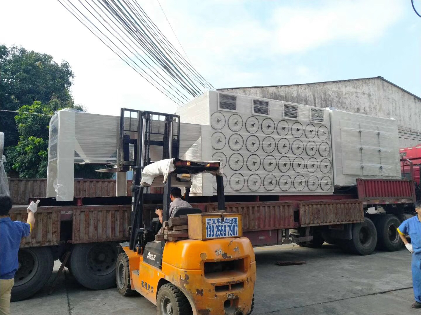 脈沖濾筒除塵器發(fā)貨 脈沖濾筒除塵器發(fā)貨