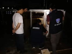 活性炭吸附箱內(nèi)藏貓膩？罰！